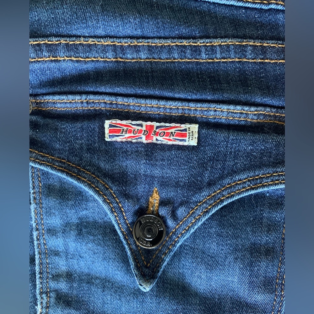 Hudson Jean Size: 29